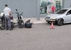 Un automóvil chocó varias motos estacionadas en una esquina céntrica de Mercedes