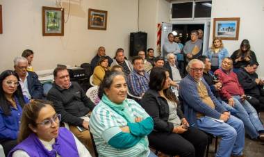 Clubes en Obras : Un programa para ayudar a los clubes mercedeños  