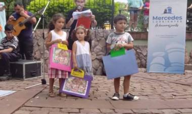 Mercedes : Realizaron el cierre de las Clases de Verano de la Escuela Artística