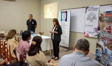 Mercedes : Encuentro Interinstitucional de prácticas Profesionalizantes 