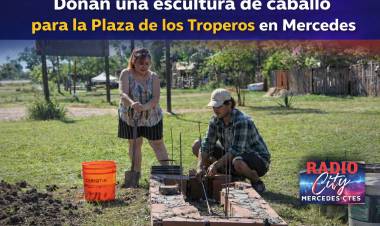 Donan una escultura de caballo para la Plaza de los Troperos en Mercedes