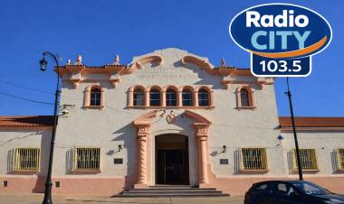 Mercedes: la Escuela Normal “Manuel Florencio Mantilla” inicia actividades con la presentación del personal docente