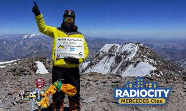 Orgullo en Mercedes: Carlos Castro Méndez hizo cumbre en el Aconcagua y emocionó a toda la ciudad