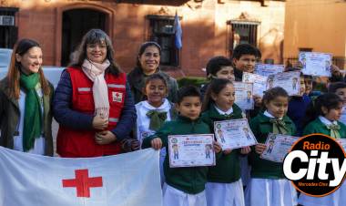 Mercedes: alumnos de Cruz Roja realizaron su juramento como voluntarios