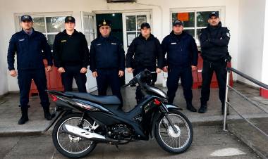 Mercedes: recuperaron en Mariano I. Loza una moto robada en Curuzú Cuatiá
