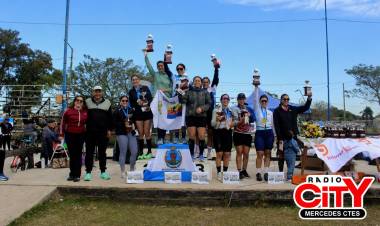 Mercedes: el primer Duatlón reunió a 60 parejas y dejó grandes promesas del deporte local.