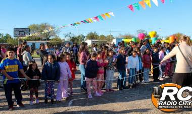 Mercedes: “La Juveneta” volvió a convocar a numerosas familias, esta vez en el Barrio Villa