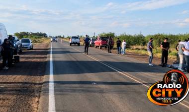 Mercedes : Murió un joven de 23 años tras caer de una camioneta en la Ruta 119