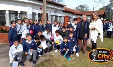 Estudiantes de la Escuela Normal participaron de la Expo Salud organizada por el Hospital Las Mercedes
