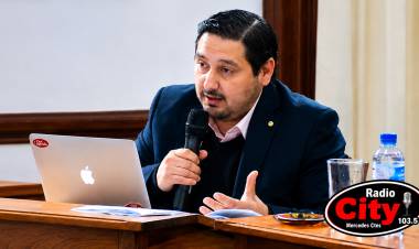 Mercedes : Romero anticipó su voto en el Concejo y puso un límite político: “Me quedaría en mi casa”