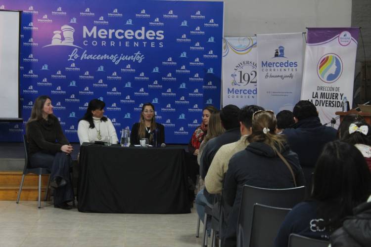 Charla sobre la Trata de Personas en Mercedes