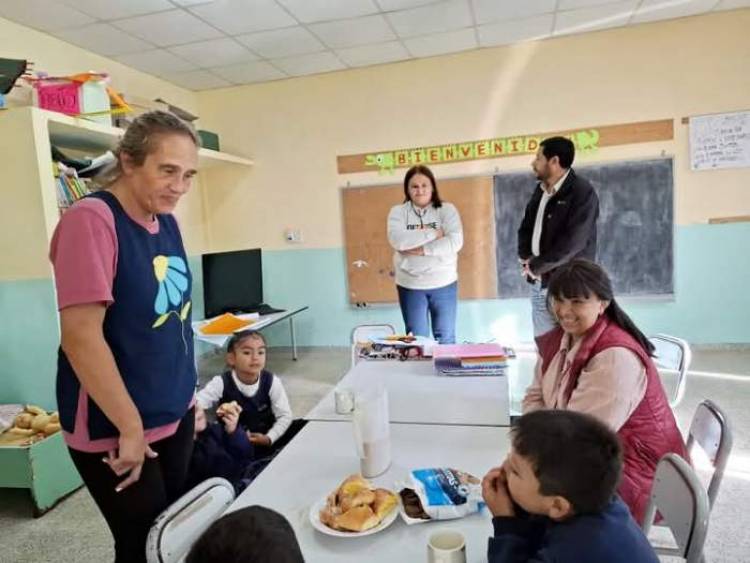 Mercedes: Juana  Gauto visitó los parajes Boquerón e Itá Corá