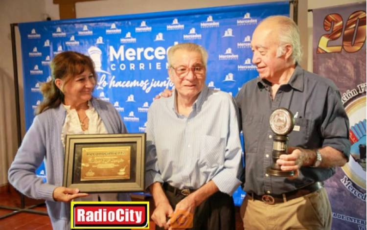 Mercedes : Reconocieron a Francisco Kingo Buscaglia por su aporte al chamamé