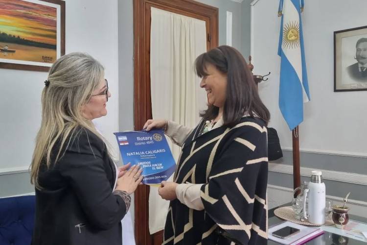 Visita a Mercedes de la Gobernadora del Distrito 4845 del Rotary Internacional