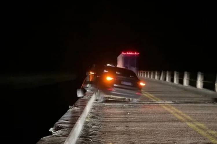Rio Miriñay : Tres pescadores cayeron del puente 