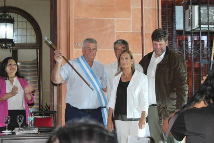 Víctor Cemborain es el nuevo   intendente de Mercedes