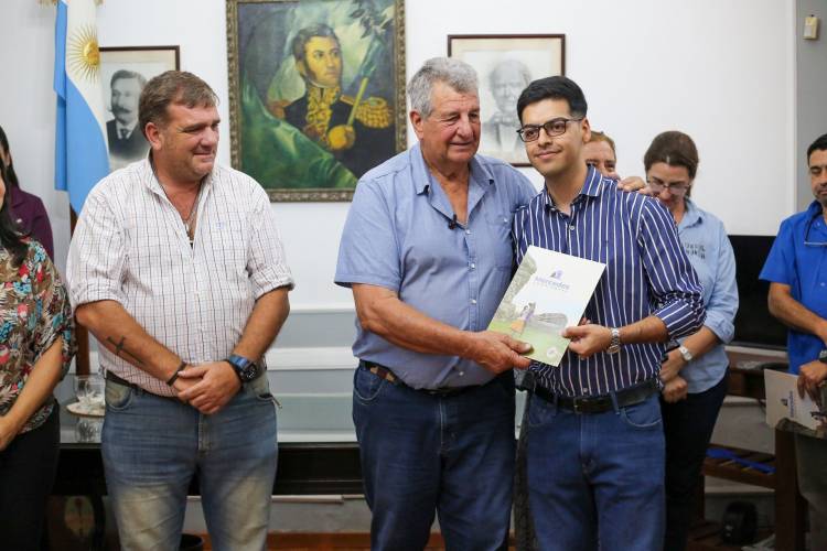 Cemborain completa su equipo y puso en funciones a los nuevos directores municipales