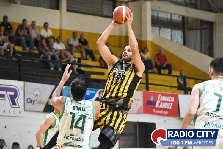 Mercedes : Comunicaciones volvió al triunfo en la Liga Argentina