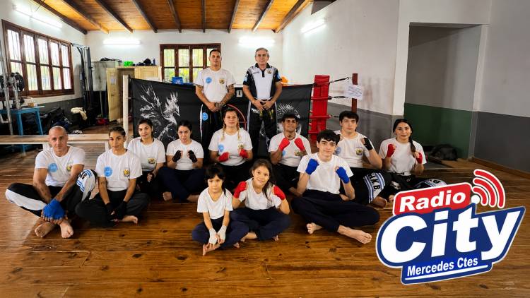 Mercedes: alumnos del taller municipal de Kickboxing realizaron examen de graduación