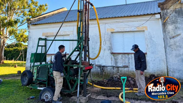 Mercedes: Una perforación de 120 metros lleva agua a una escuela rural del paraje Tororatay