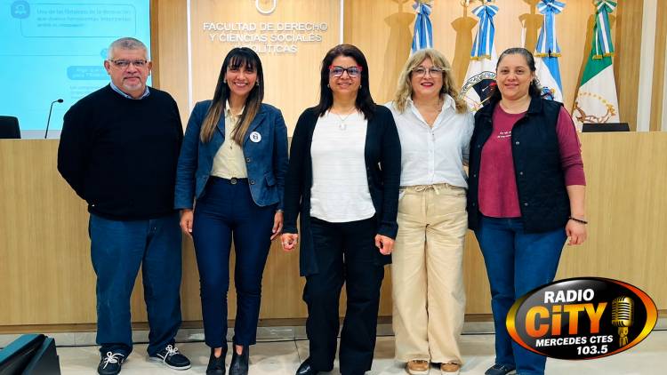 Docentes de la Escuela Normal de Mercedes participaron de un encuentro provincial sobre innovación educativa